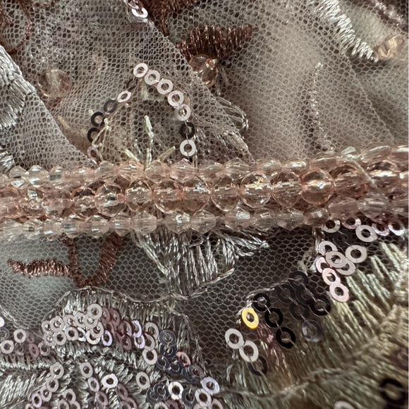 Mac Duggal Embellished V Neck Illusion Long Sleeve A Line Gown Size 10 - Picture 12 of 16